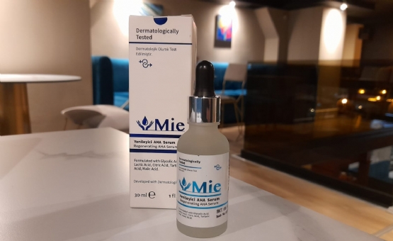 Serum Mie AHA Per Fytyren Me Acid Glikolik, Acid Tartarik, Serum Mie Per Fytyre me Acid Glikolik per Lekuren, Serum Acid Glikolik Perdorimi, Serum Acid Laktik, Serum Acid Laktik Fytyren, Serum Mie Acid Malik Nga Produkte Natyrale